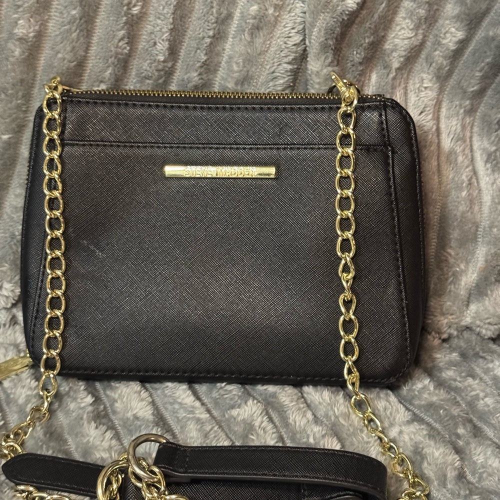 Steve Madden Black Crossbody Bag with Gold Chain